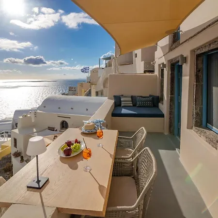 Greek Kallisti Sunset Santorini Апартаменты *